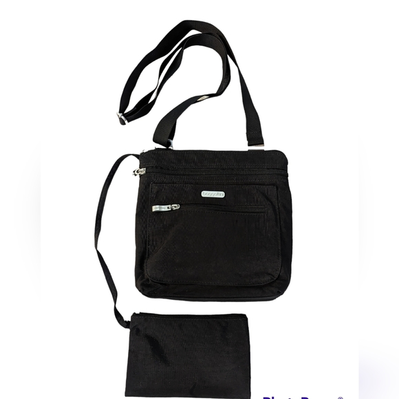 BAGGALLINI Crossbody Bag with Detachable Pouch / Wristlet Black